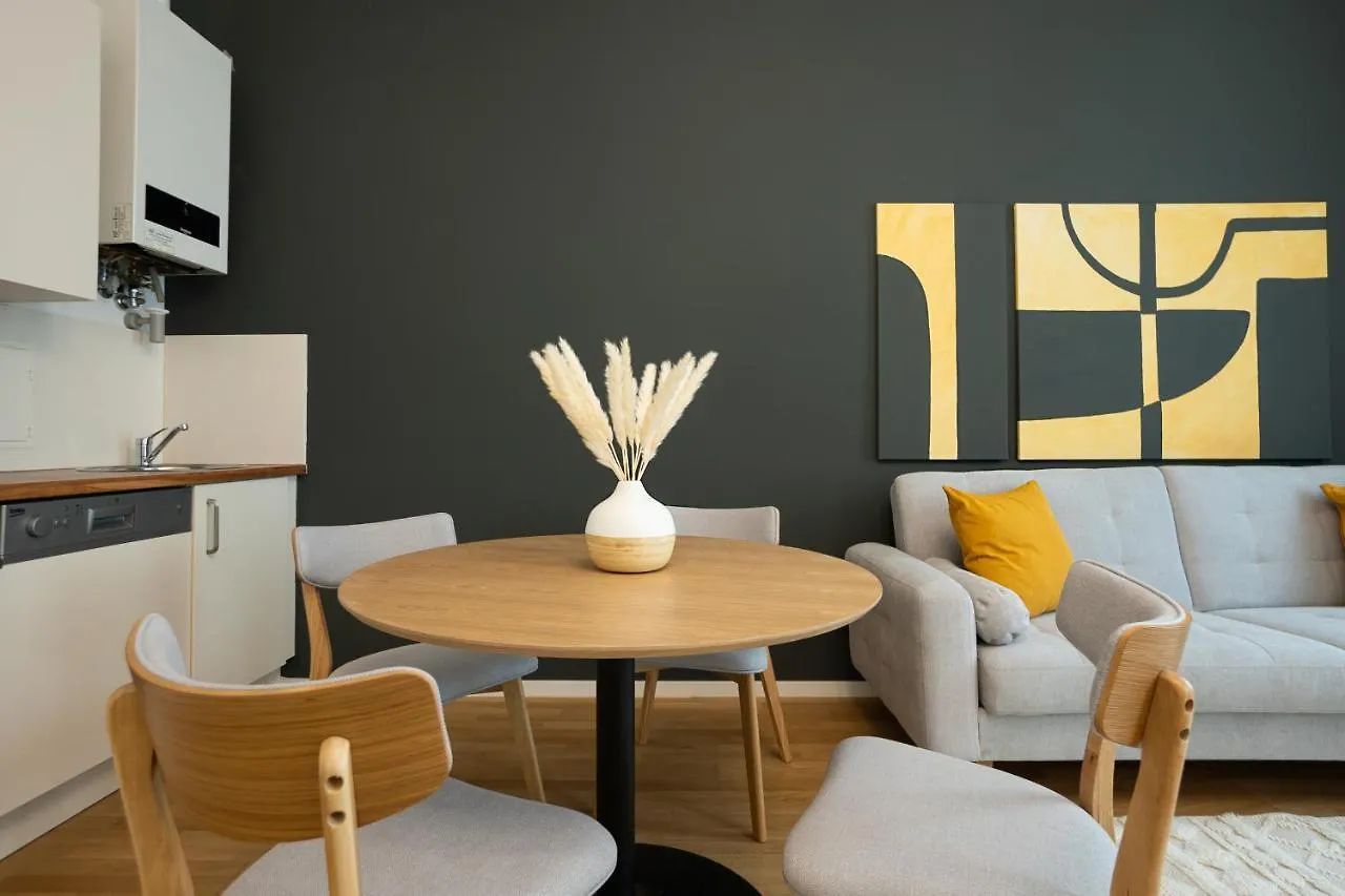 Aesthetic Newly Renovated Apartment Located Near Belvedere Castle, 15 Minutes From Stephansplatz Vienna Austria