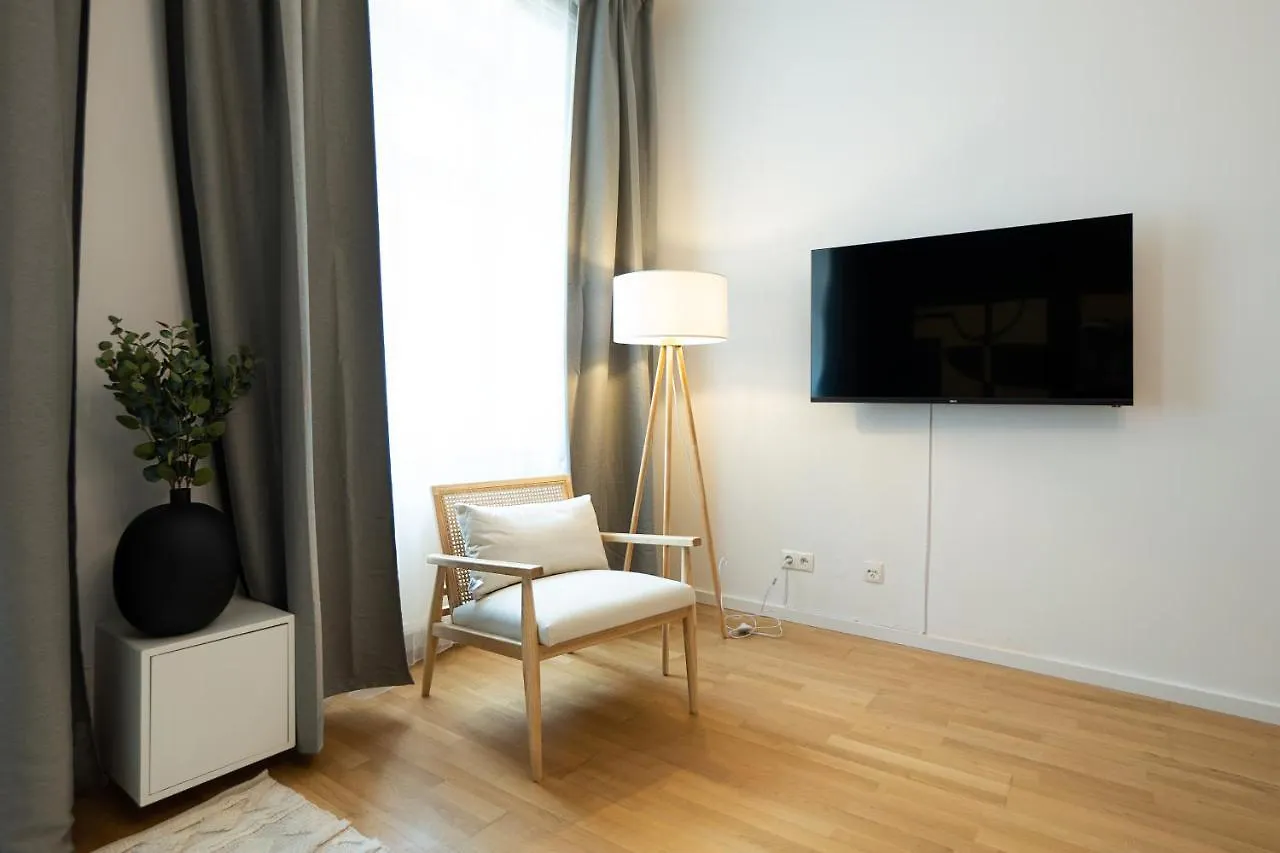 Aesthetic Newly Renovated Apartment Located Near Belvedere Castle, 15 Minutes From Stephansplatz Vienna 0*,  Austria