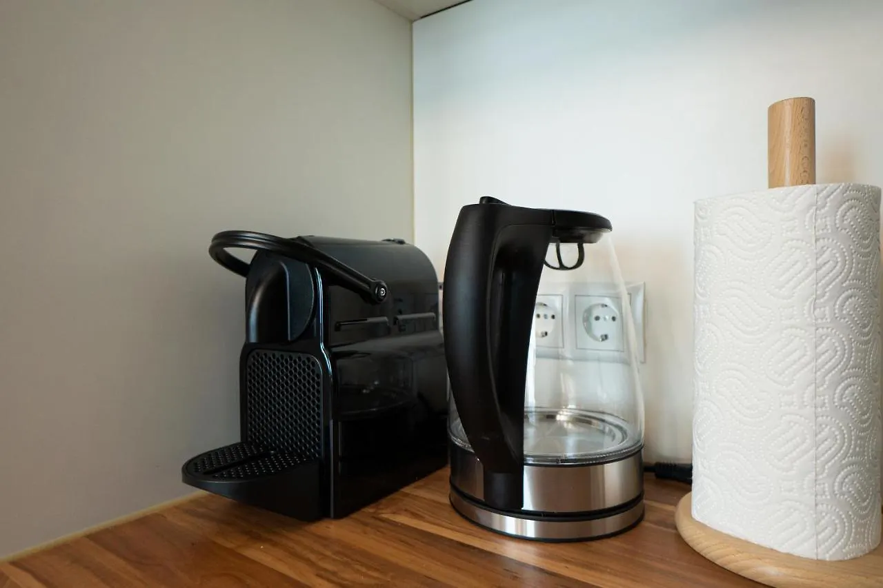 Aesthetic Newly Renovated Apartment Located Near Belvedere Castle, 15 Minutes From Stephansplatz Vienna