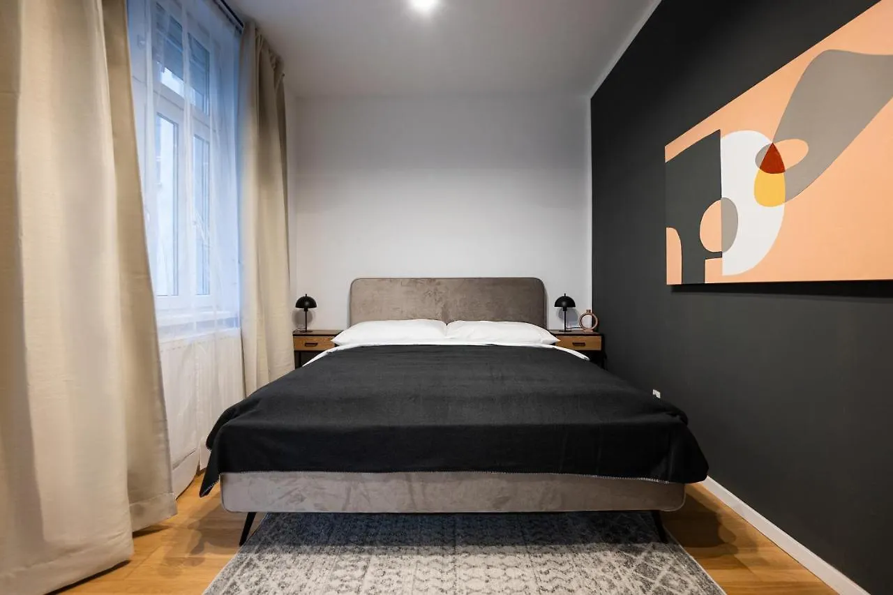 Aesthetic Newly Renovated Apartment Located Near Belvedere Castle, 15 Minutes From Stephansplatz Vienna 0*,