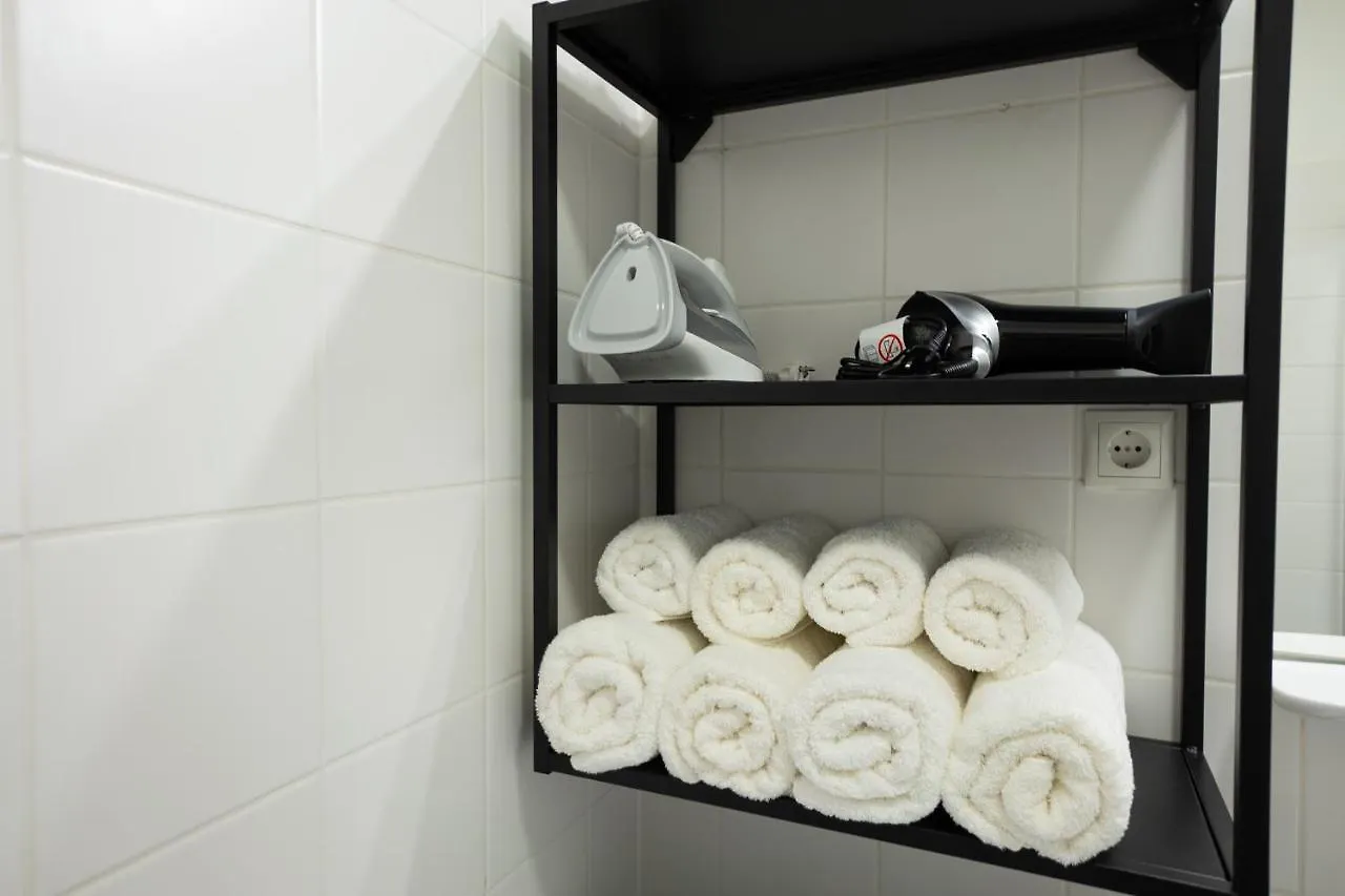 Aesthetic Newly Renovated Apartment Located Near Belvedere Castle, 15 Minutes From Stephansplatz Vienna